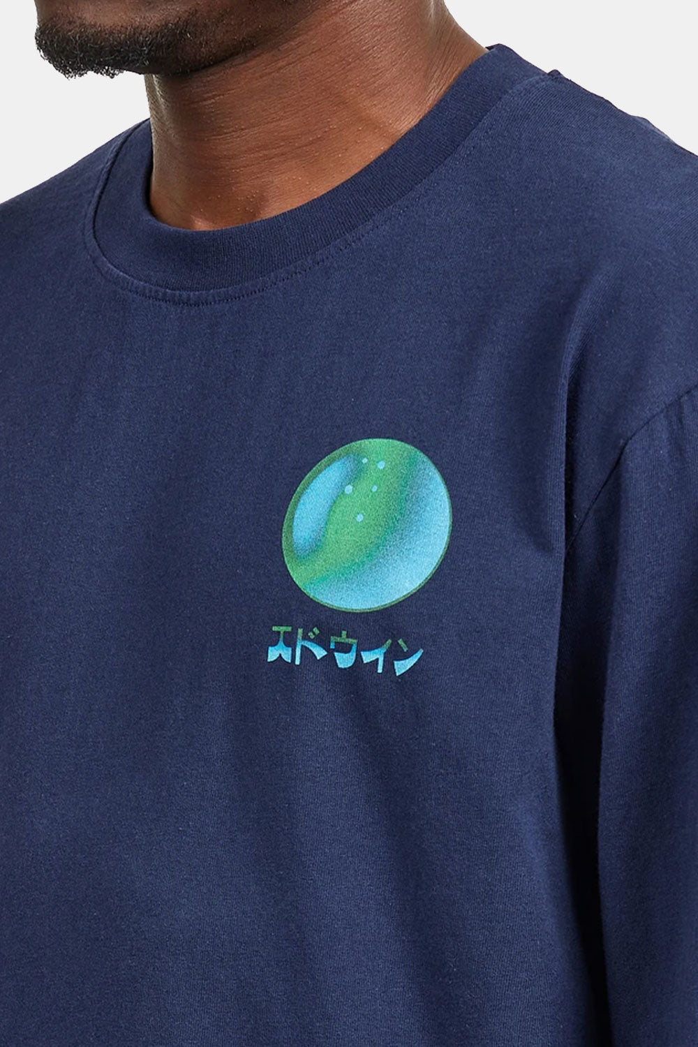 إدوين آخر منا تي شيرت طويل الأكمام (الأزرق البحري)