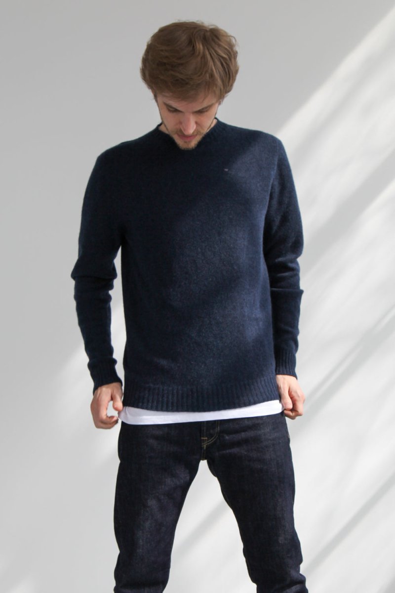 Half-Dozen Supersoft Wool & Cashmere Crew (Bakjal Navy) | Knitwear