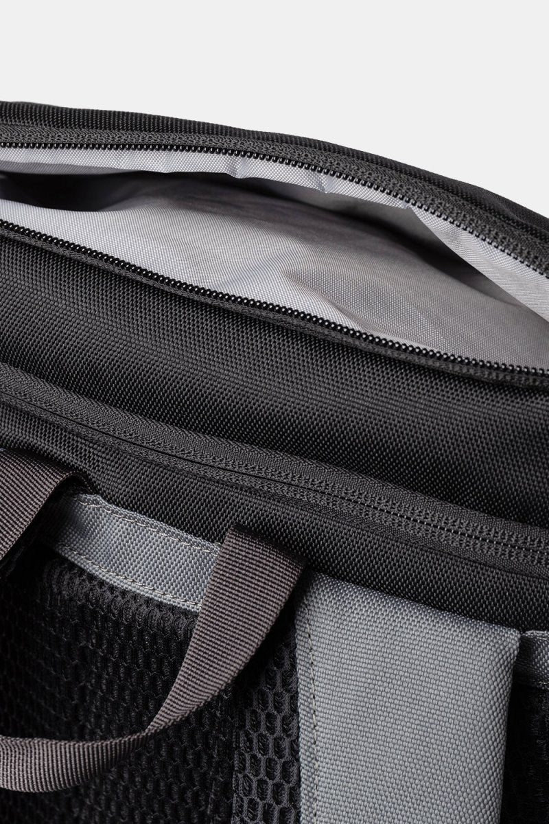 Sandqvist Sune Backpack (Multi Dark) | Bags